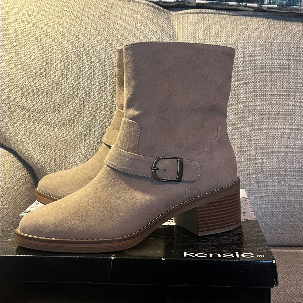 Kensie Women's Suede Ankle Booties in Taupe